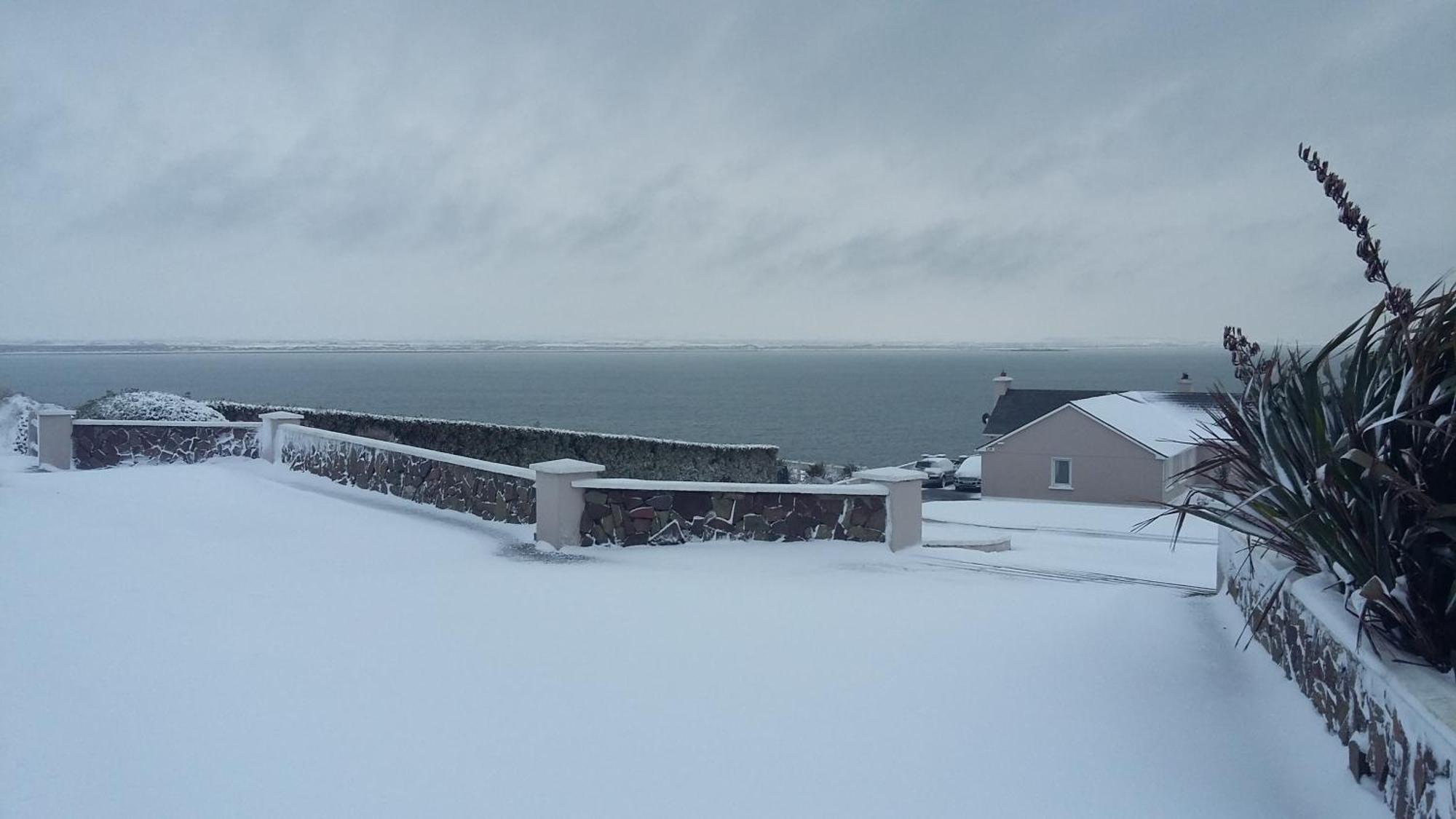 Ballyheigue Cliff Side And Sea View Apartment 외부 사진